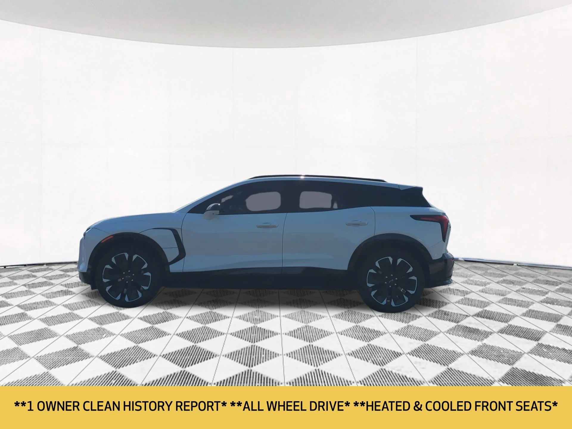 Used 2024 Chevrolet Blazer EV RS with VIN 3GNKDCRJ4RS113831 for sale in Villa Park, IL