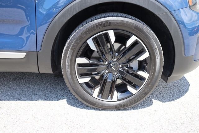 Used 2024 Midnight Kia SX image 15