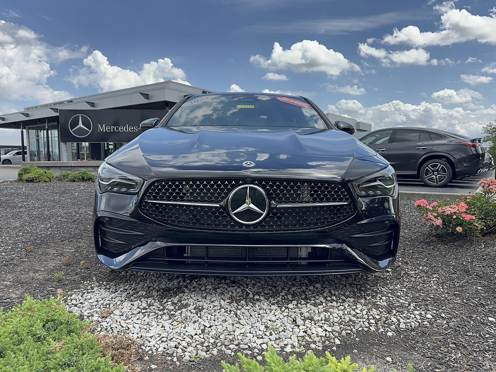 Certified Used 2025 Night Black Mercedes-Benz CLA 250 4MATIC® image 6
