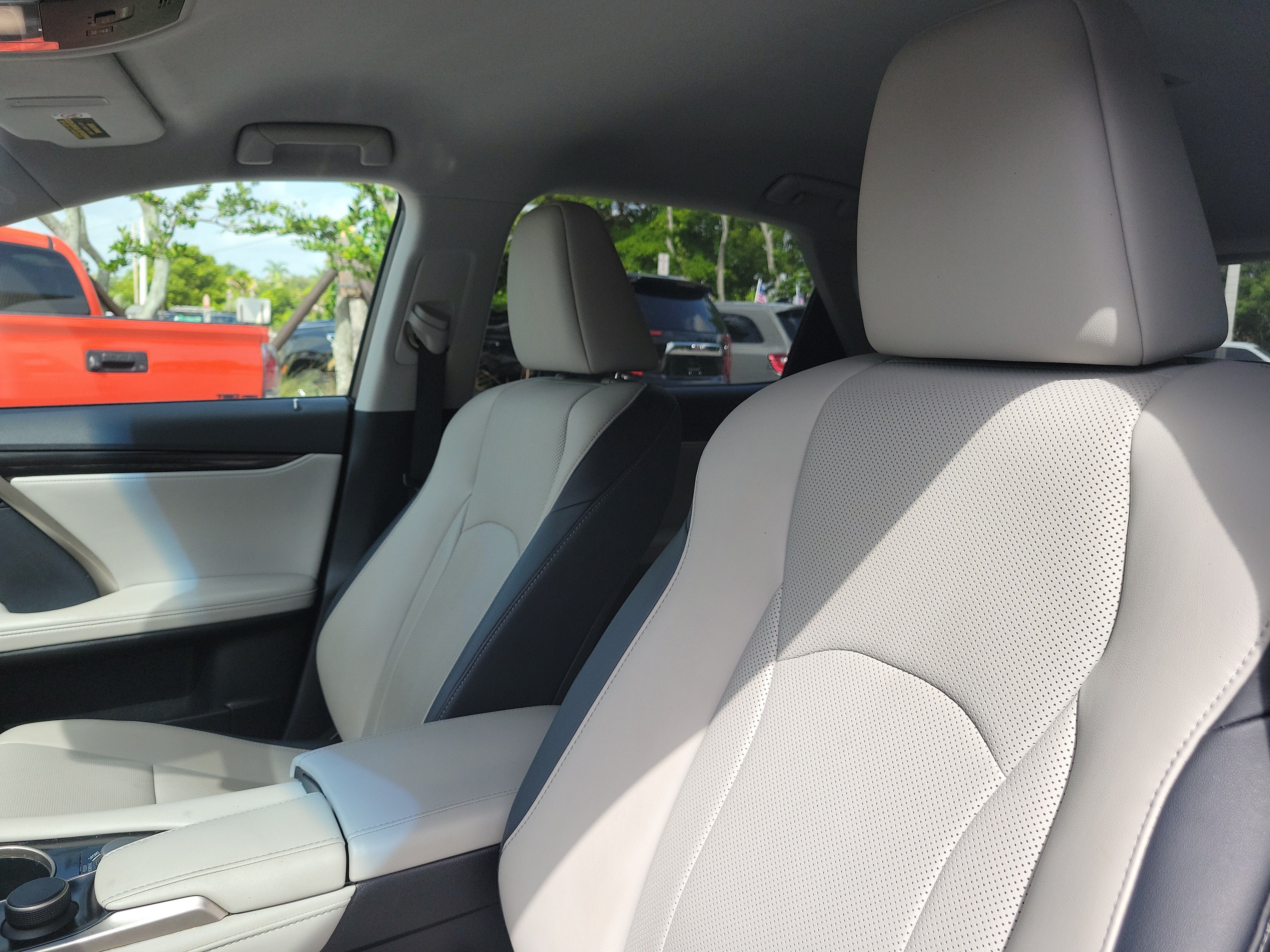 Used 2019 Silver Lexus RX 350 image 22