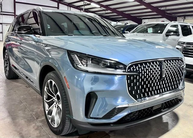 2025 Lincoln Aviator Reserve RWD's photo