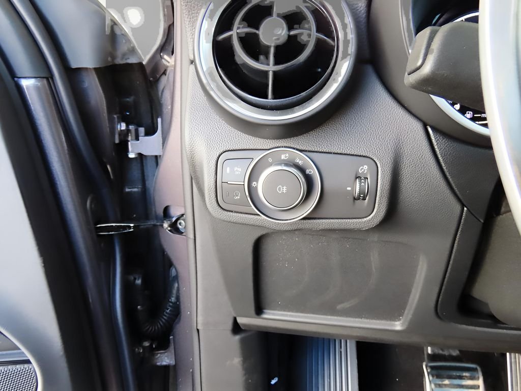 2025 Alfa Romeo Stelvio Base - Photo 36