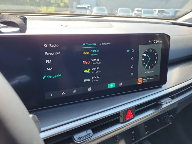 New 2026 Glacial White Pearl Kia LX image 20