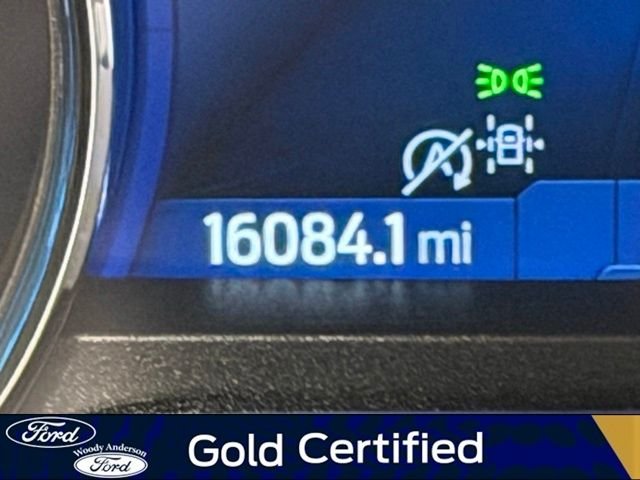 Certified Used 2023 Oxford White Ford XLT image 14