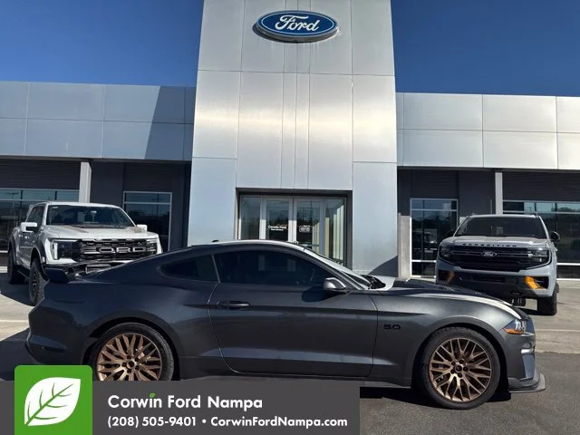 Used 2019 Gray Ford GT Premium image 4