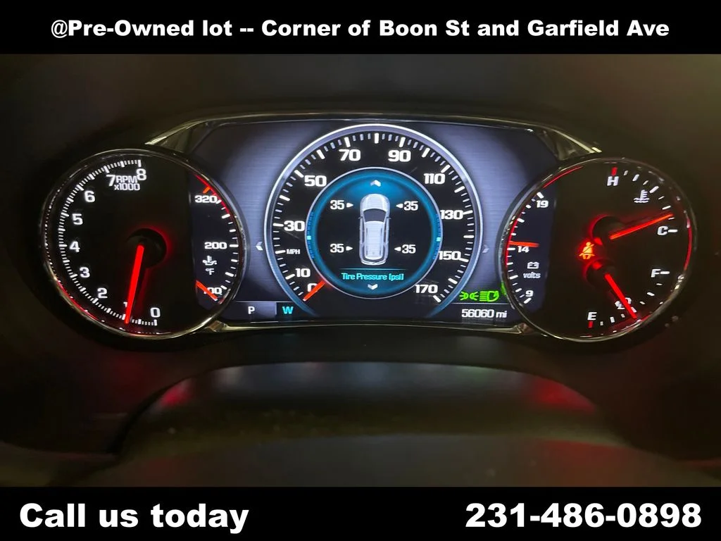 Used 2018 White GMC Denali image 21