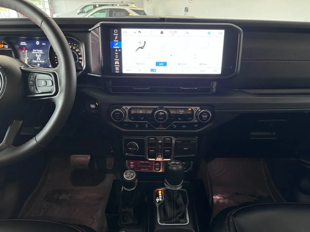 2024 Jeep Wrangler 4-Door Rubicon X - Photo 16