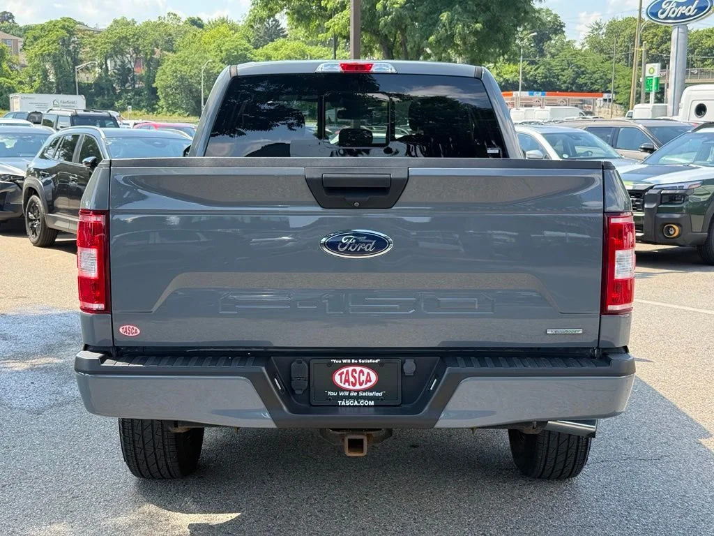 Used 2019 Black Ford XLT image 9