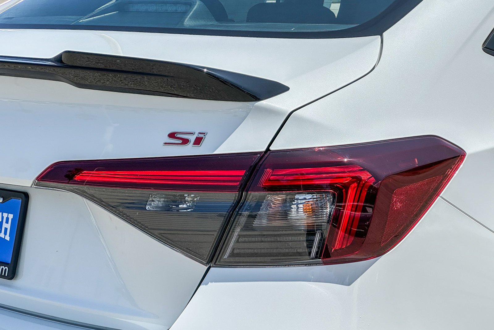 New 2026 Platinum White Pearl Honda  image 10