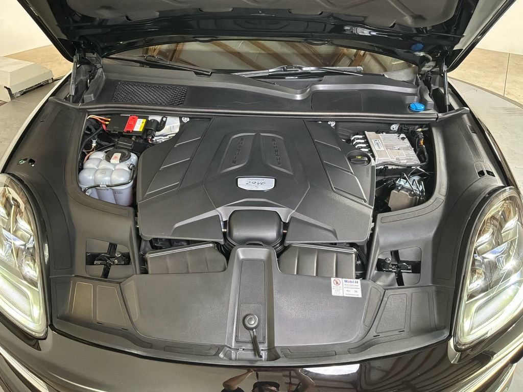 Used 2019 Black Porsche S image 38