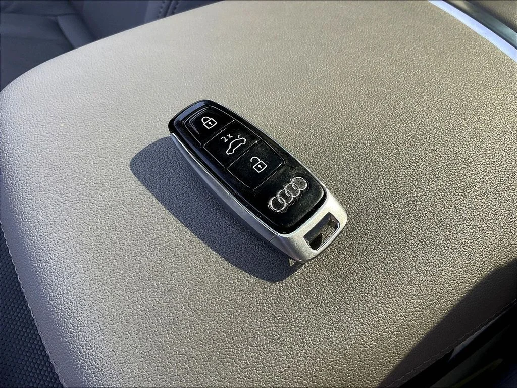 Used 2023 Mythos Black Metallic Audi 55 Premium Plus image 36