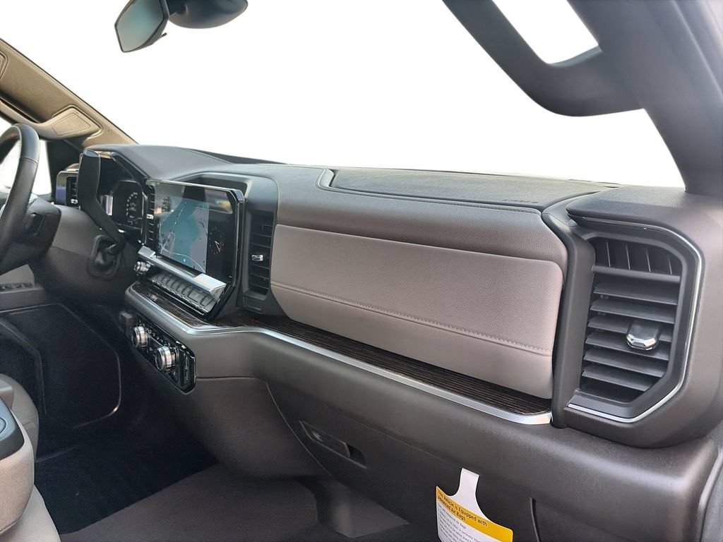 2025 GMC Sierra 1500 SLE - Photo 30