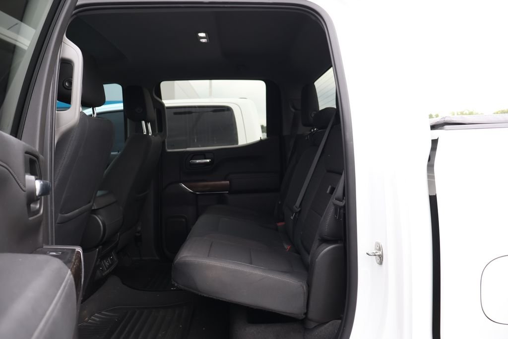 Used 2019 SUMMIT WHITE Chevrolet RST image 34
