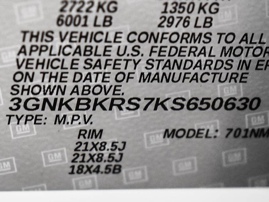 Used 2019 SUMMIT WHITE Chevrolet Premier image 29