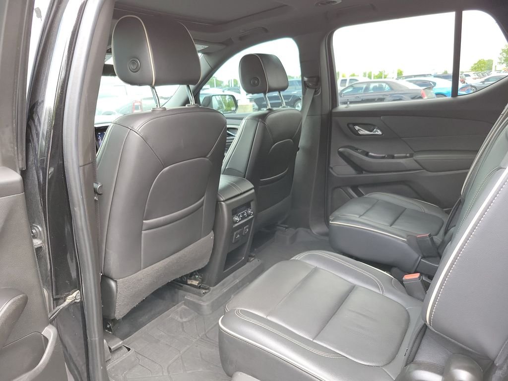 Used 2022 Black Chevrolet Premier image 12