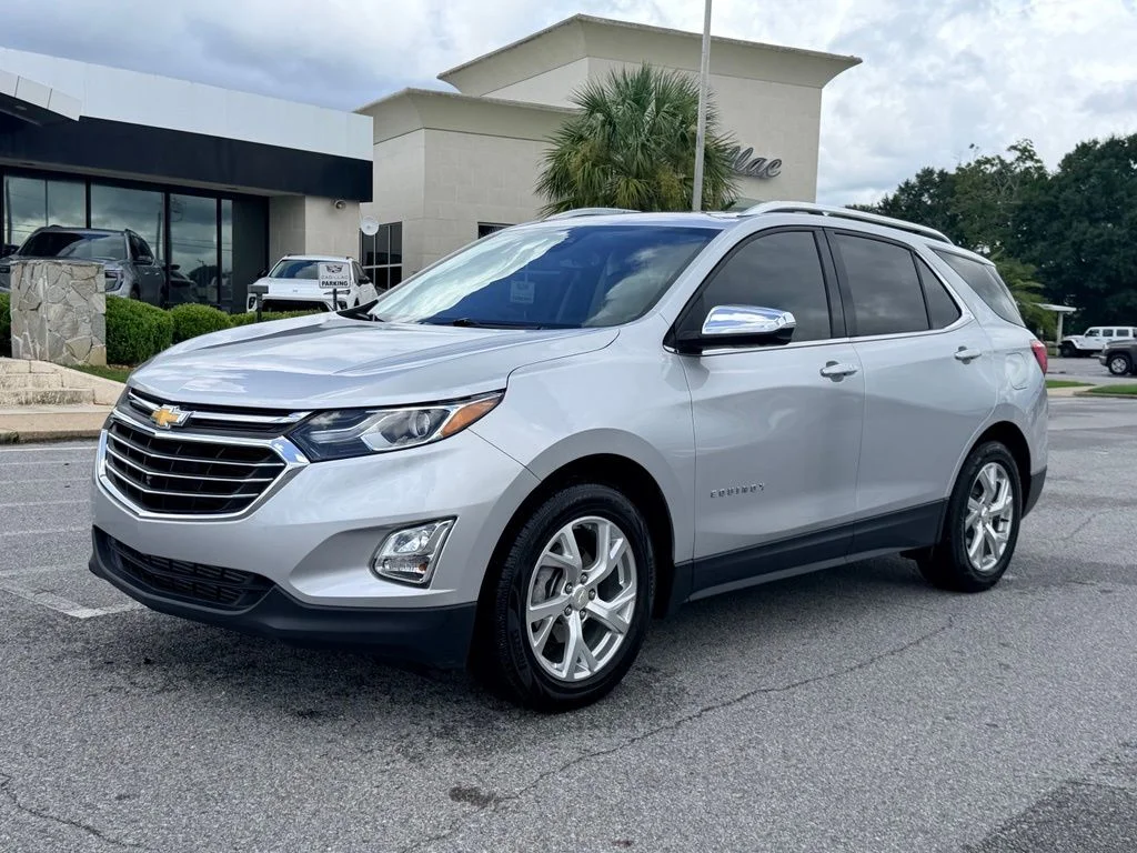 Used 2019 Silver Chevrolet Premier image 2