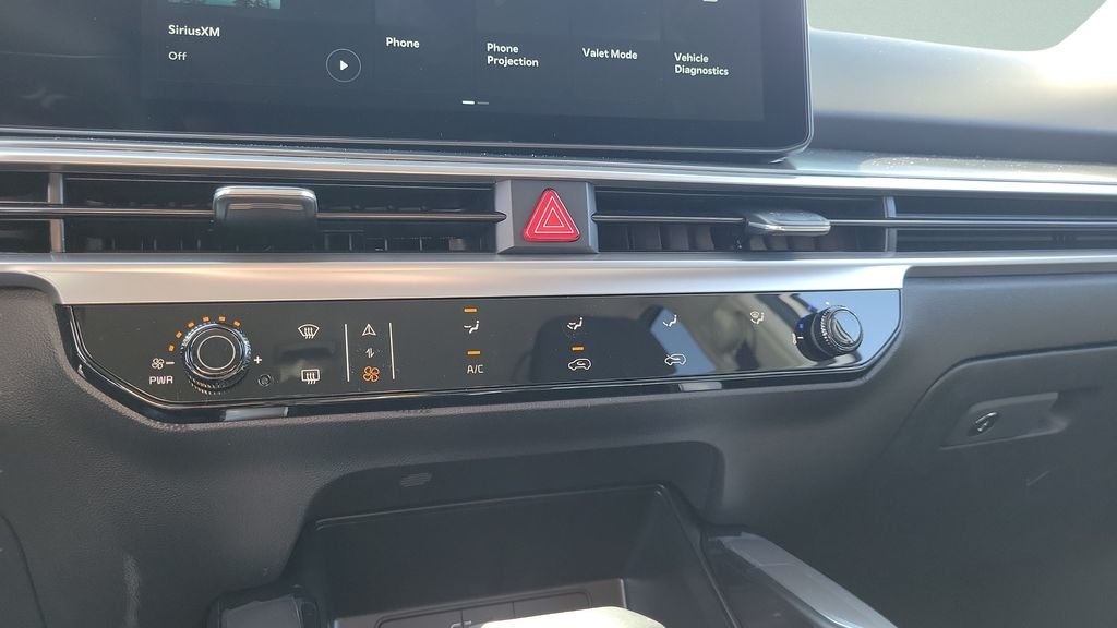 2026 Kia Sorento LX - Photo 23