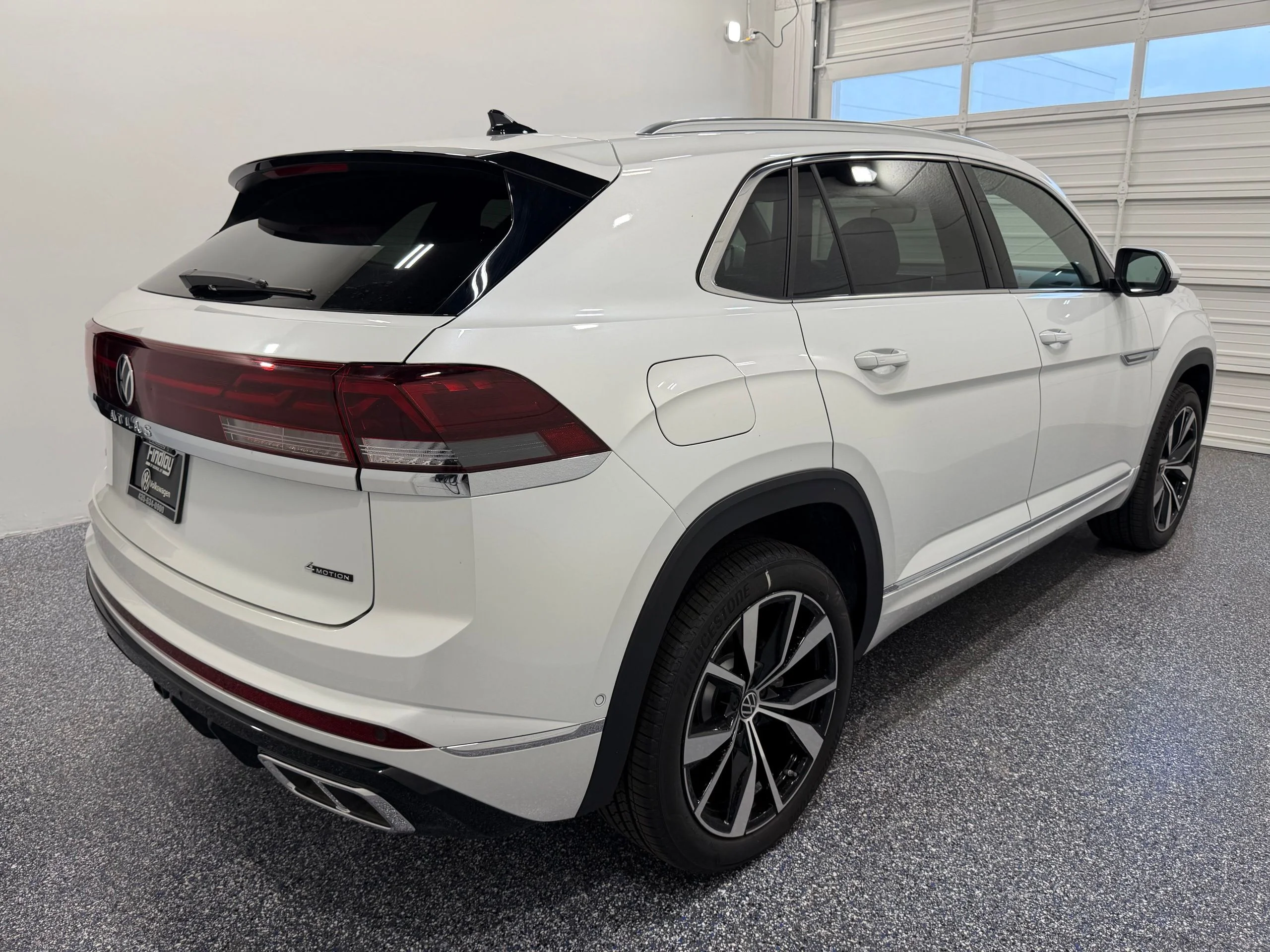 New 2026 White Volkswagen 2.0T SEL Premium R-Line image 6