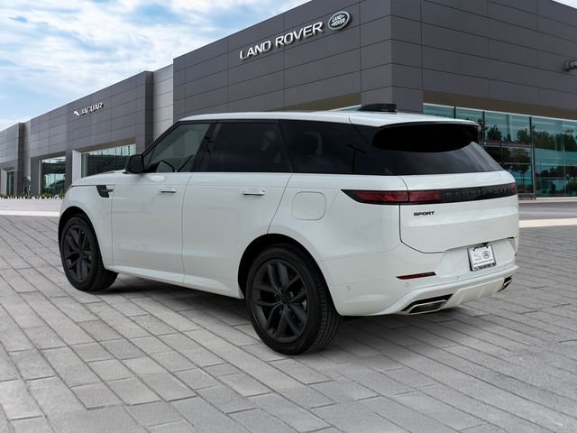 New 2026 Fuji White Land Rover Dynamic SE image 3