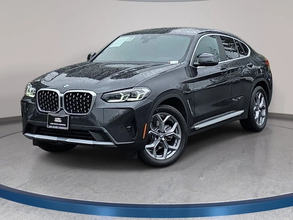 2025 BMW X4