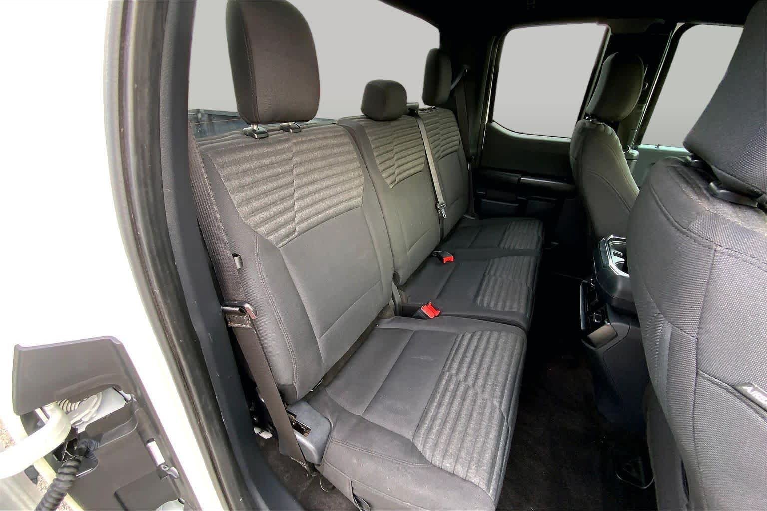Used 2023 Oxford White Ford XL image 14