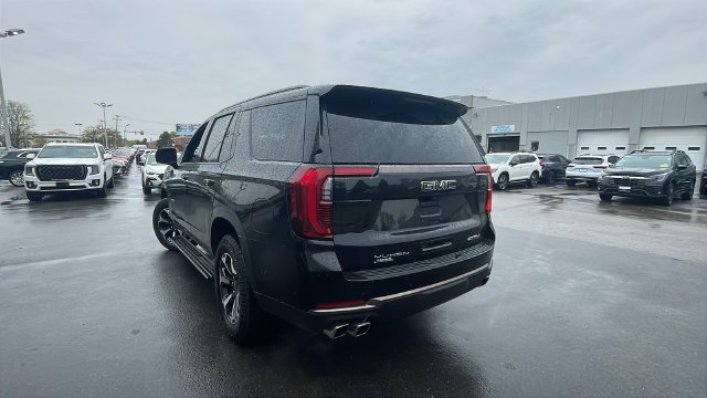 2026 GMC Yukon AT4 Ultimate - Photo 6