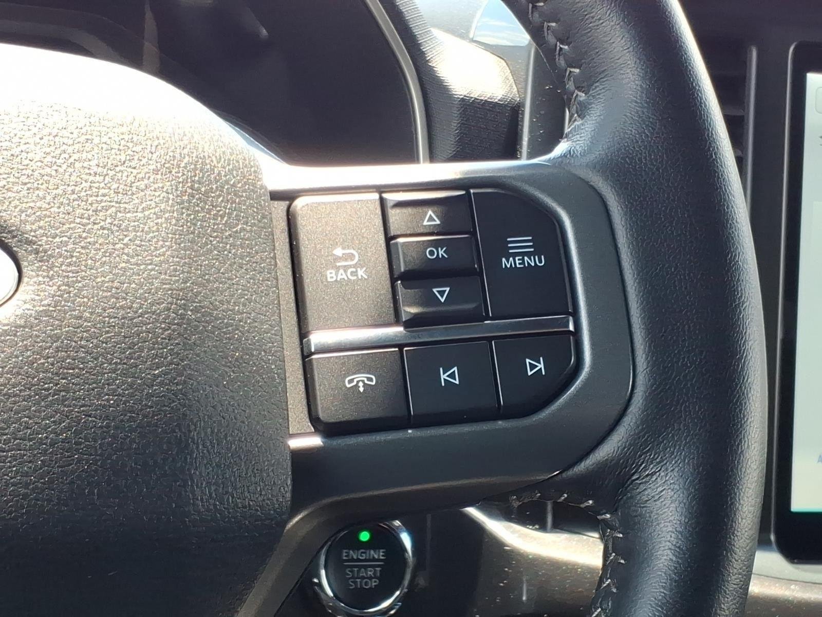 Used 2022 Agate Black Metallic Ford XLT image 28