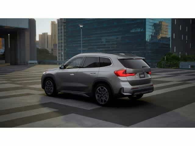 Used 2026 Space Silver Metallic BMW xDrive28i image 2