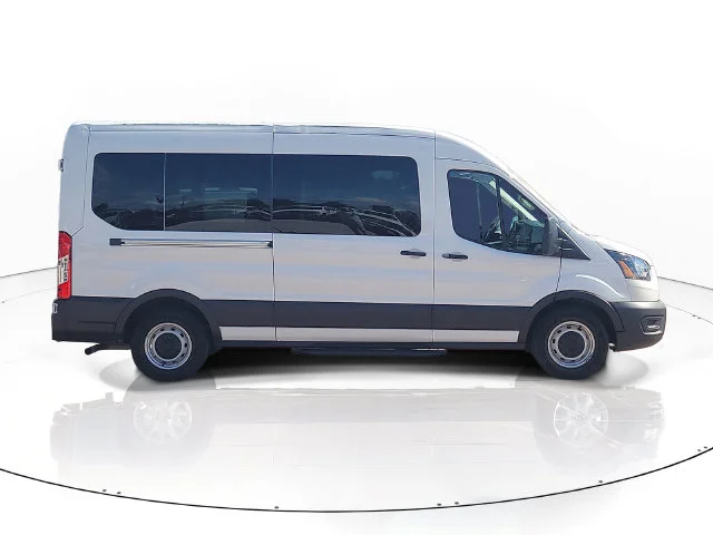 Used 2024 White Ford XL image 4