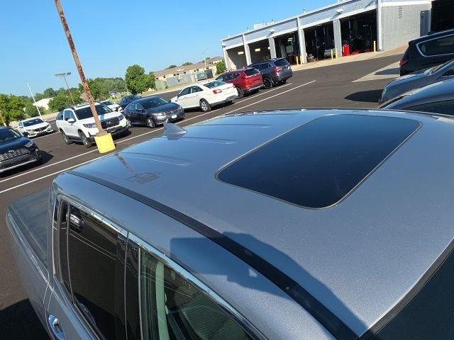 Used 2018 Lunar Silver Metallic Honda RTL-E image 7