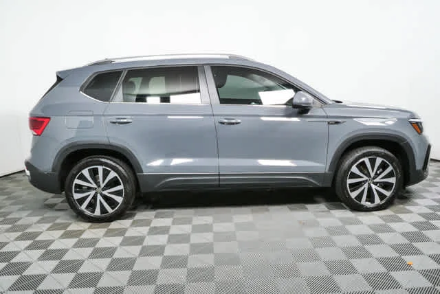 Certified Used 2023 Pure Gray Volkswagen SE image 2