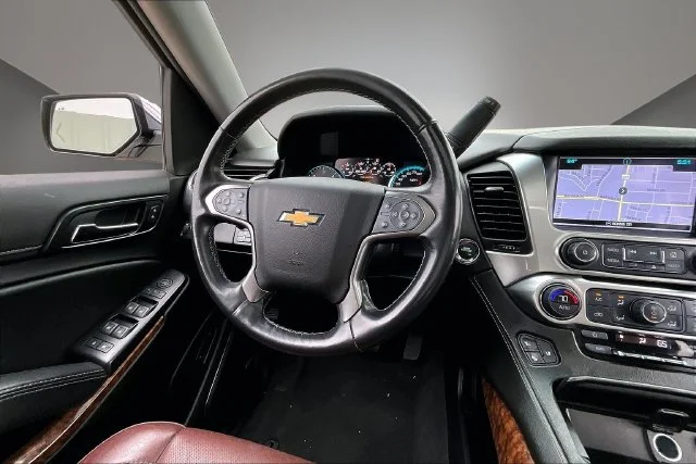 Used 2020 Beige Chevrolet Premier image 8