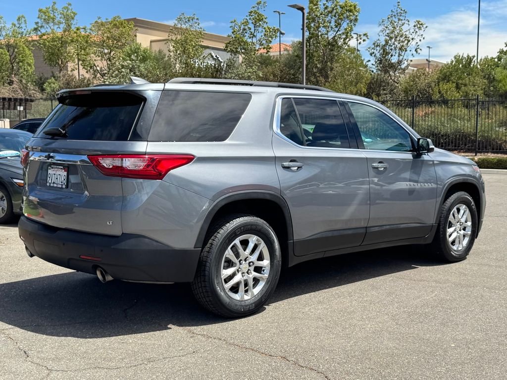 Used 2019 Gray Chevrolet LT image 5