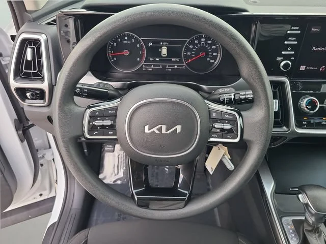 Used 2023 White Kia LX image 23