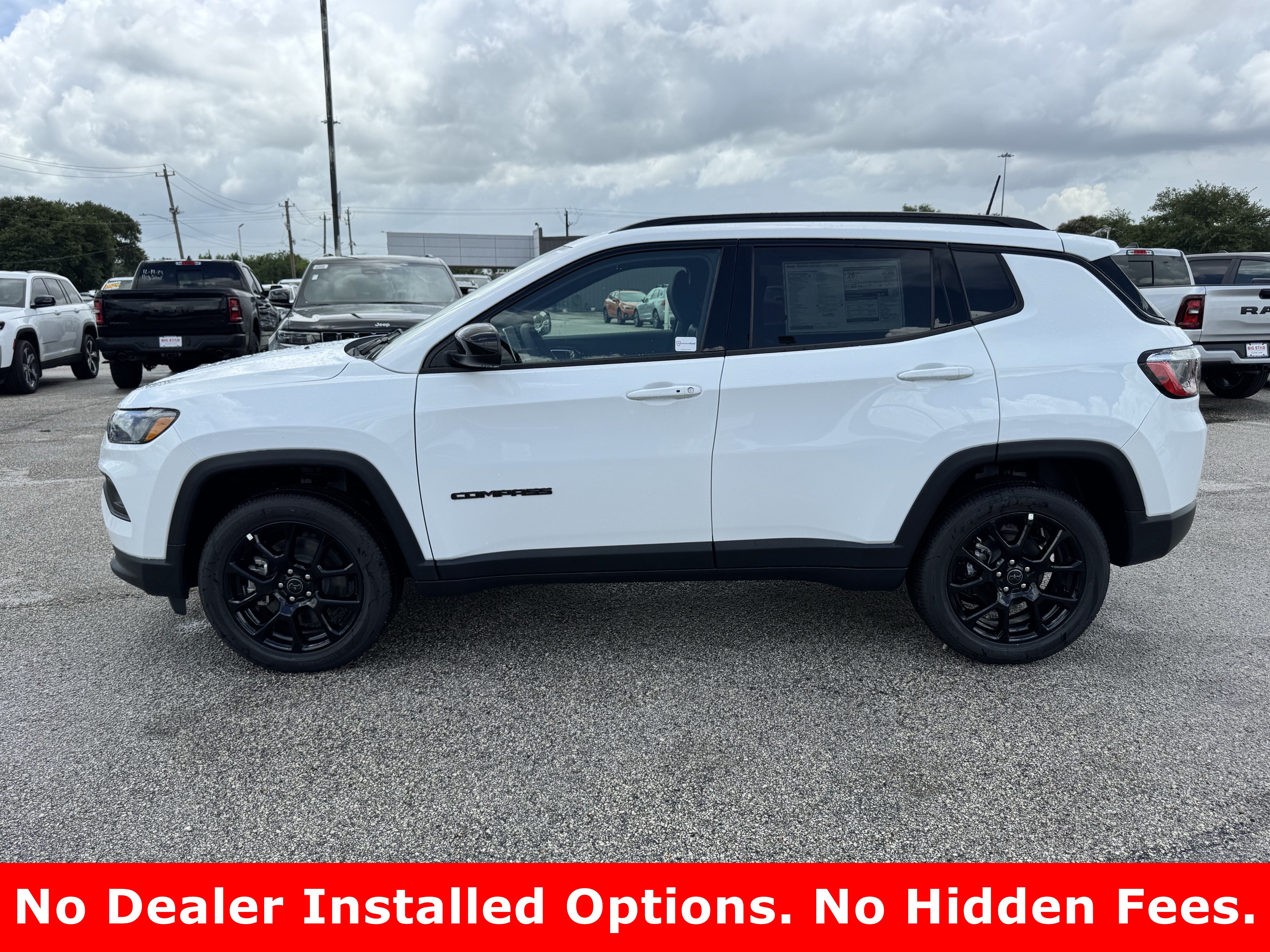 New 2026 Bright White Clear-Coat Exterior Paint Jeep Latitude Altitude image 4