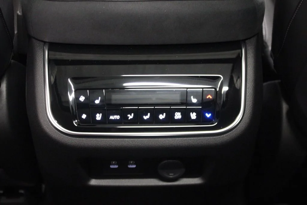 New 2025 GRAND BLUE INFINITI LUXE image 40
