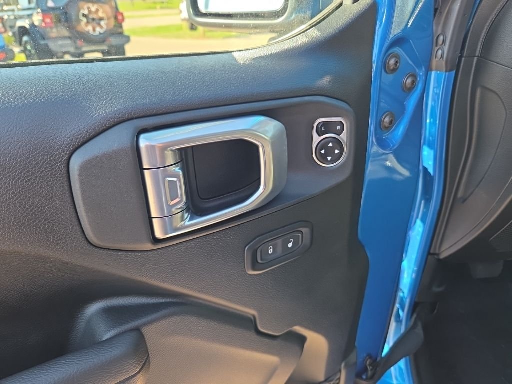 2026 Jeep Wrangler 2-Door Sport S - Photo 11
