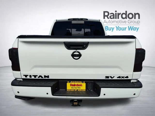 Used 2021 Glacier White Nissan SV image 6