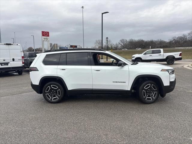 New 2026 Bright White Clear-Coat Exterior Paint Jeep Limited image 10