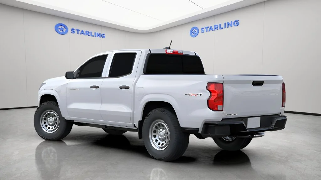 New 2026 Summit White Chevrolet WT image 4