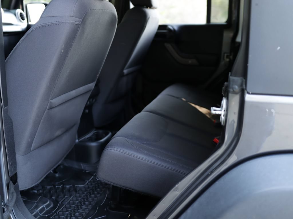 Used 2017 Gray Jeep Sport 4x4 image 21