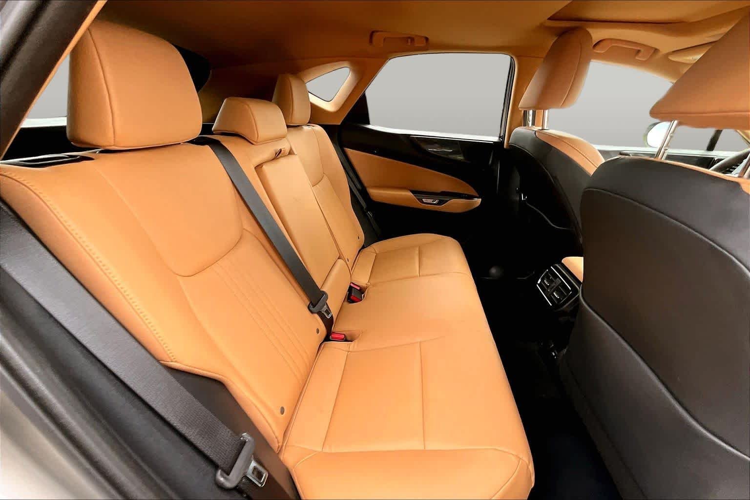 Used 2024 Atomic Silver Lexus Premium image 20