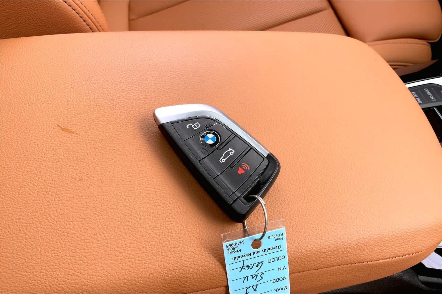 Used 2023 Dark Graphite Metallic BMW sDrive30i image 14
