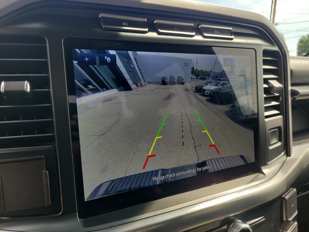 Used 2023 Black Ford LARIAT image 27