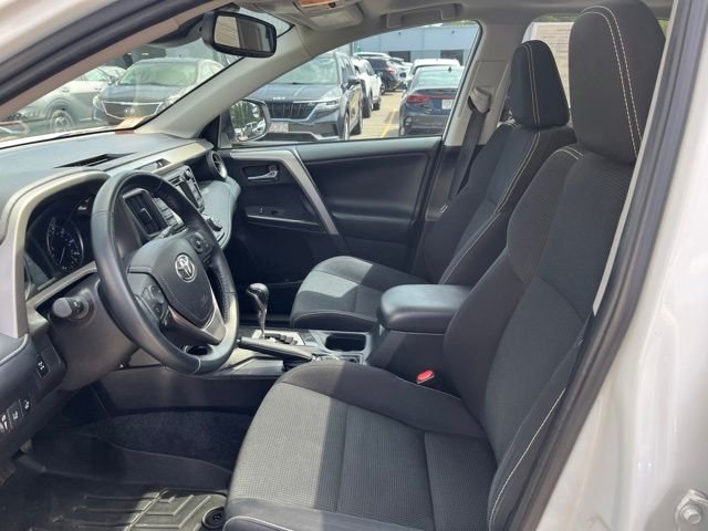 Used 2018 White Toyota Adventure image 12