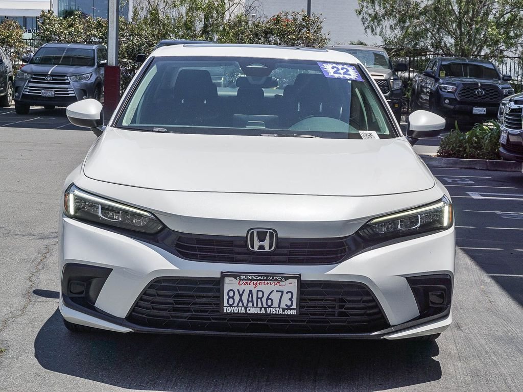 Used 2022 White Honda EX image 2