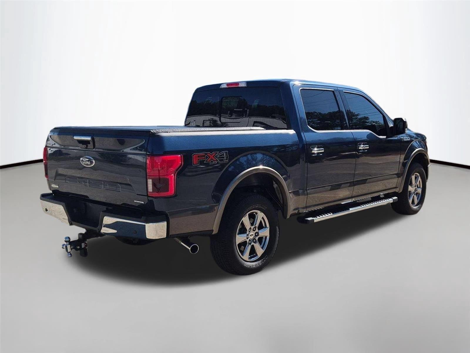Used 2018 Blue Jeans Metallic Ford LARIAT image 5
