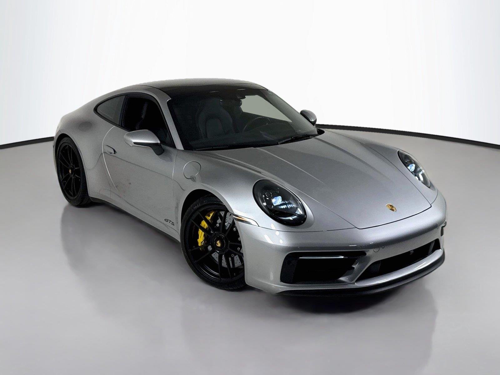 Used 2024 GT Silver Metallic Porsche Carrera GTS | Ceramic Brakes | Ventilated Seats | Only 4K Miles image 39