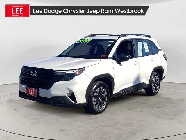 Used 2025 Crystal White Pearl Subaru Base image 1
