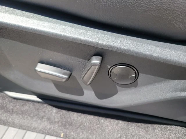 New 2026 Gray Metallic Ford Lariat image 20